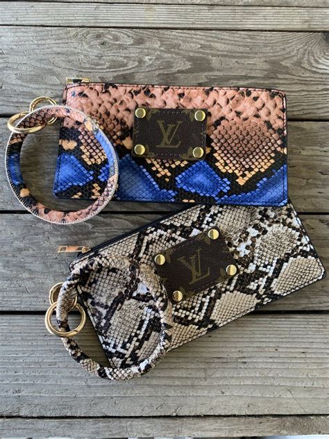 louis vuitton snake